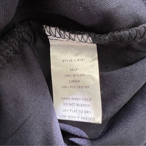 Soieblu Navy Blue Lace Sleeveless Sheath Dress - Picture 6 of 6